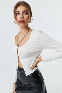 Solado Button Front Solid Rib-knit Long Sleeve Blouse 20 Solado Button Front Solid Rib-knit Long Sleeve Blouse -SOLADO shop 2855102021110315445461823df68fc72 1800x1800