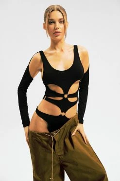 SOLADO Cut Out O-Ring Cold Shoulder Long Sleeve Bodysuit
