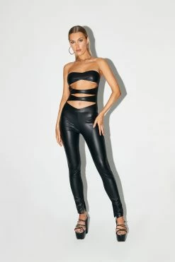 SOLADO Off Shoulder Cut Out PU Leather Skinny Jumpsuit 9 SOLADO Off Shoulder Cut Out PU Leather Skinny Jumpsuit -SOLADO shop jpeg 028d50a4 a85b 415e afbb 90c2b3a00c37 1800x1800