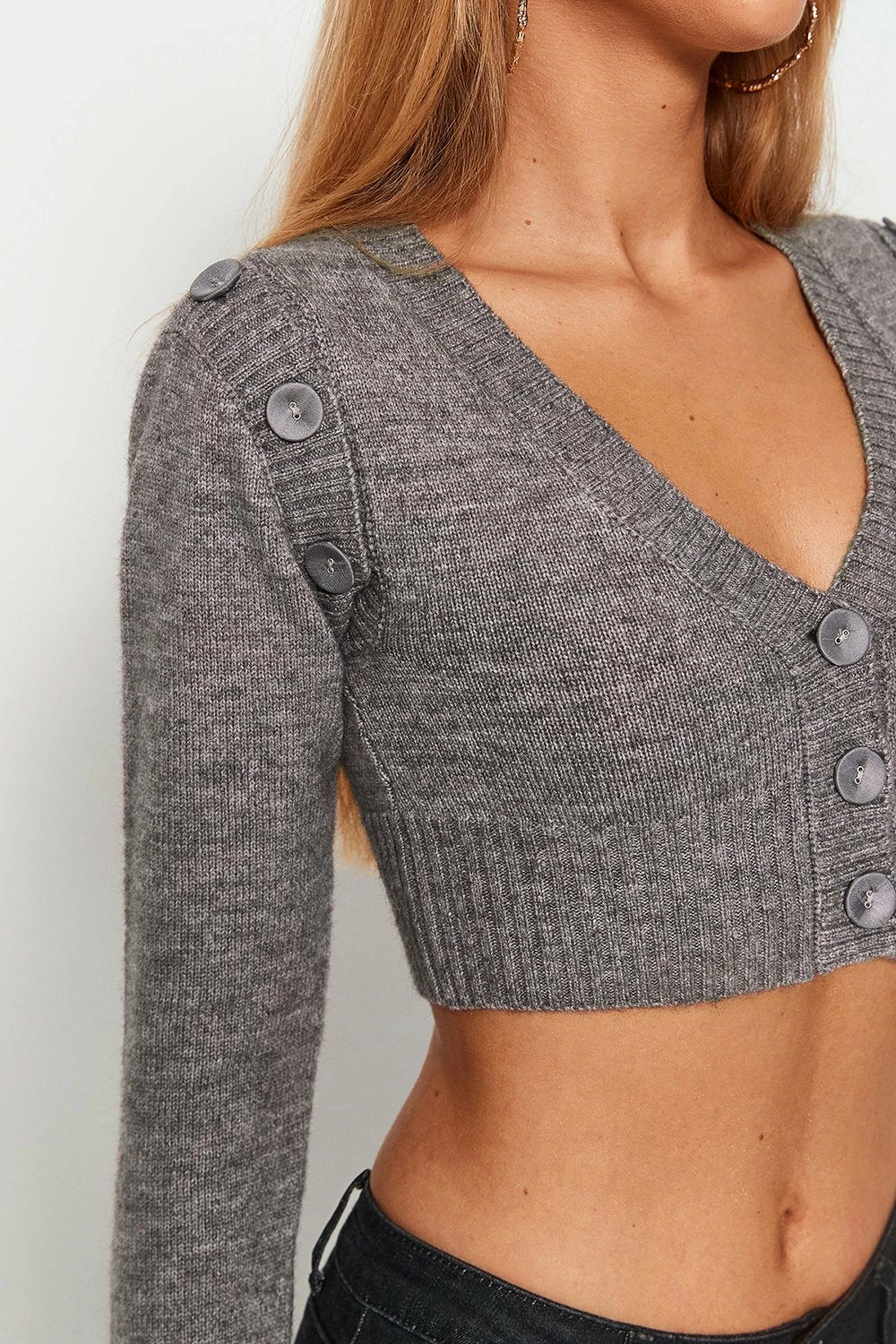 Solado Plunging Neck Detachable Long Sleeve Knitted Cardigan 5 Solado Plunging Neck Detachable Long Sleeve Knitted Cardigan - Image 5
