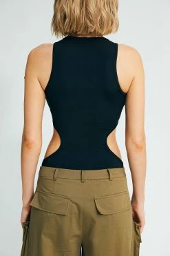 SOLADO Cut Out U Neck Sleeveless Solid Bodysuit 13 SOLADO Cut Out U Neck Sleeveless Solid Bodysuit -SOLADO shop jpeg 0be48bc4 6aaf 4a9b aa7f 8ba566847a12 1800x1800