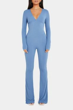 SOLADO Plunging Neck Solid Long Sleeve Ribbed Jumpsuit 12 SOLADO Plunging Neck Solid Long Sleeve Ribbed Jumpsuit -SOLADO shop jpeg 15b771bc e5f8 4a25 ba3a 8756b96c9722 1800x1800