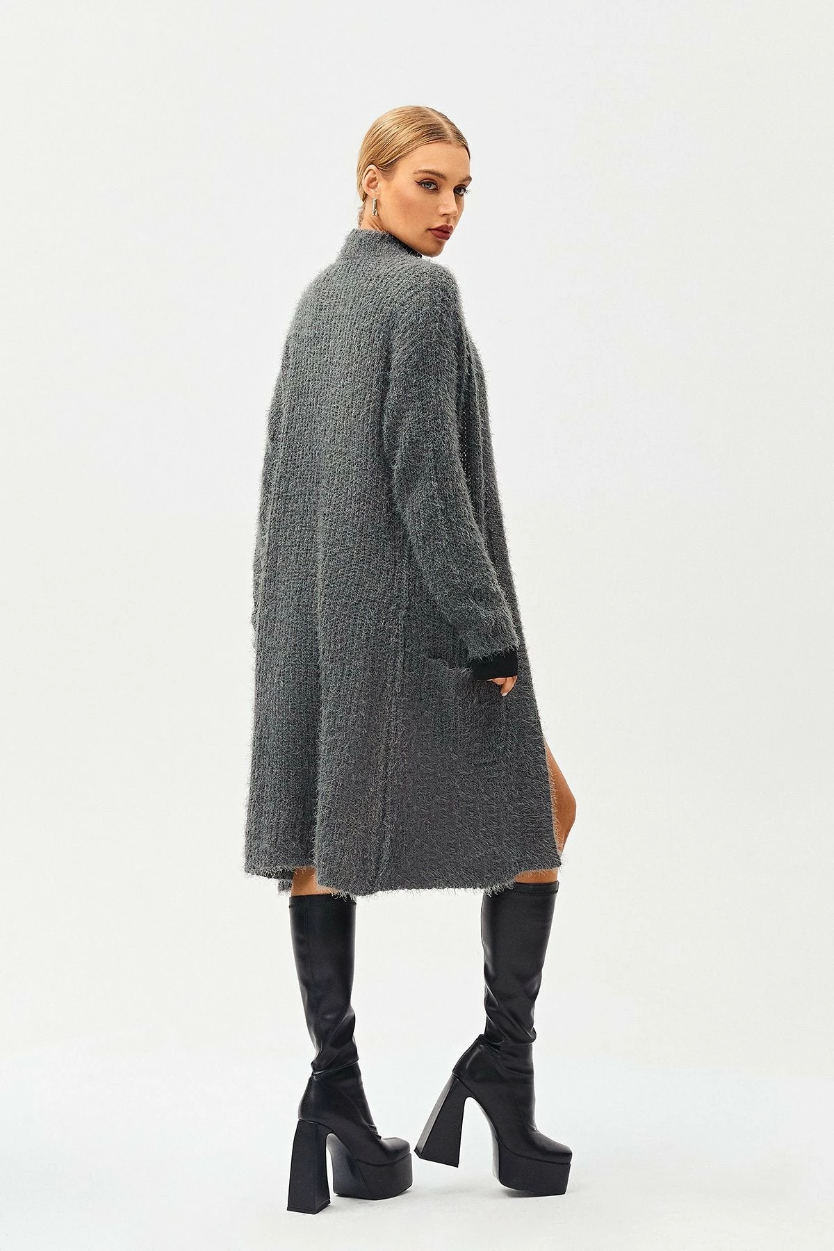Solado Open Front Dual Pocket Long Sleeve Cardigan 5 Solado Open Front Dual Pocket Long Sleeve Cardigan - Image 5