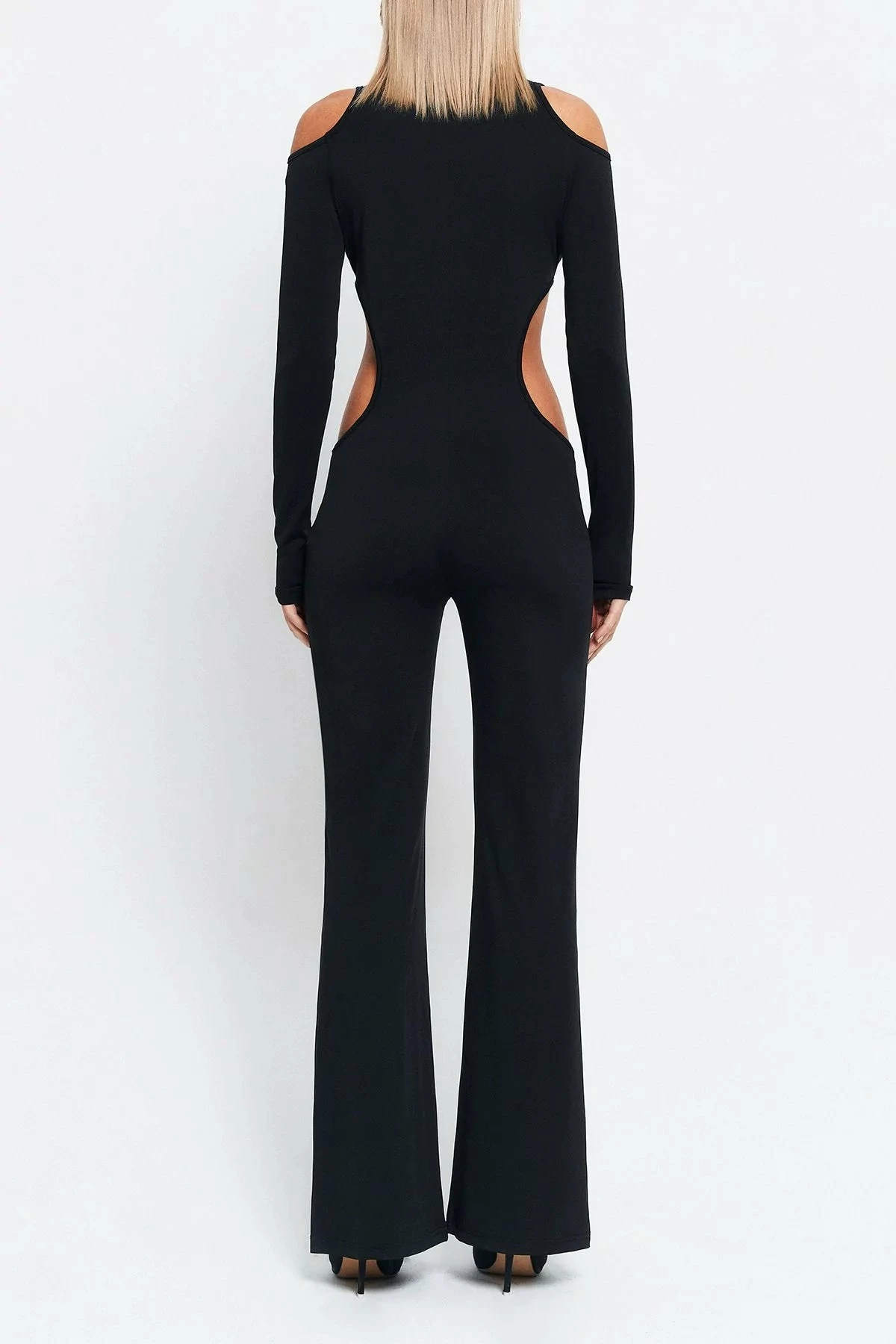 SOLADO Plunging Neck Cold Shoulder Cut Out Jumpsuit - Image 7