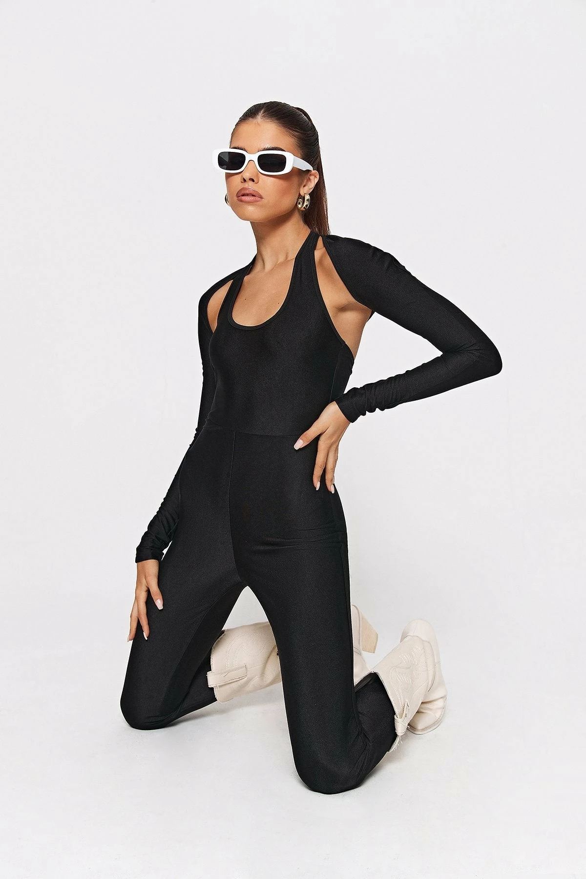 SOLADO Open Neck Long Sleeve Top & Halter Neck Skinny Jumpsuit Set 3 SOLADO Open Neck Long Sleeve Top & Halter Neck Skinny Jumpsuit Set - Image 3