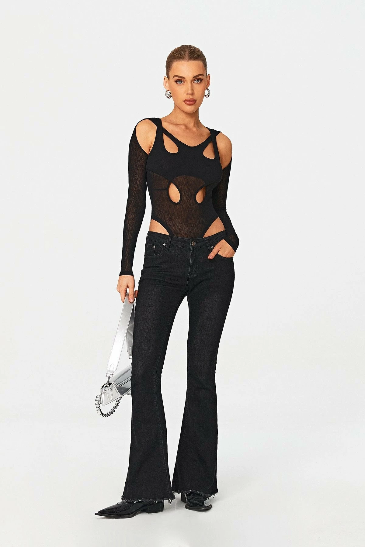 SOLADO Cut Out Cold Shoulder Long Sleeve Bodysuit 3 SOLADO Cut Out Cold Shoulder Long Sleeve Bodysuit - Image 3
