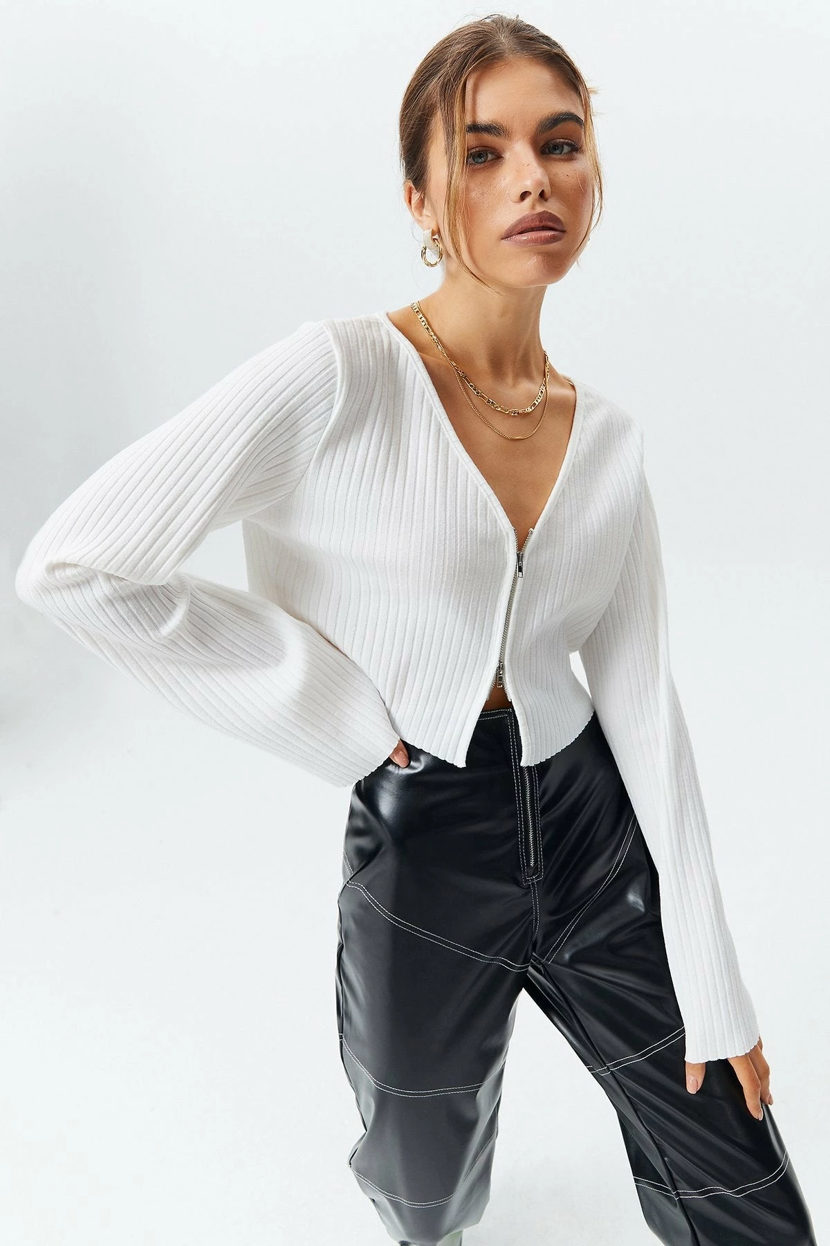 Solado Crop Ribbed Zipper Front Long Sleeve Blouse - Image 7