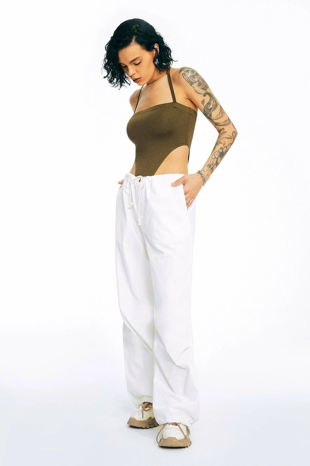 Solado Halter Neck Solid Backless Bodysuit - Image 5