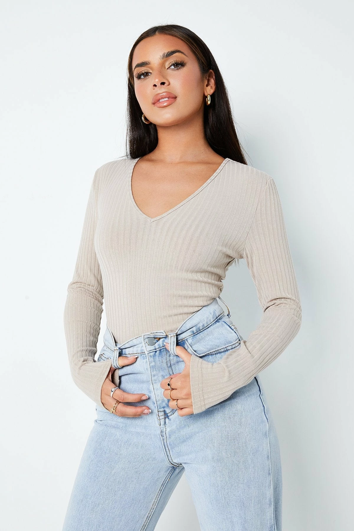 SOLADO Plunging Neck Stripe Knitted Long Sleeve Bodysuit 1 SOLADO Plunging Neck Stripe Knitted Long Sleeve Bodysuit