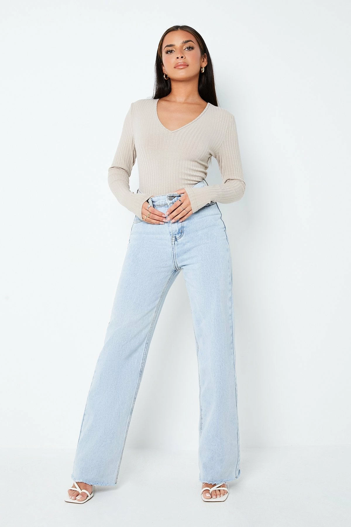 SOLADO Plunging Neck Stripe Knitted Long Sleeve Bodysuit 4 SOLADO Plunging Neck Stripe Knitted Long Sleeve Bodysuit - Image 4