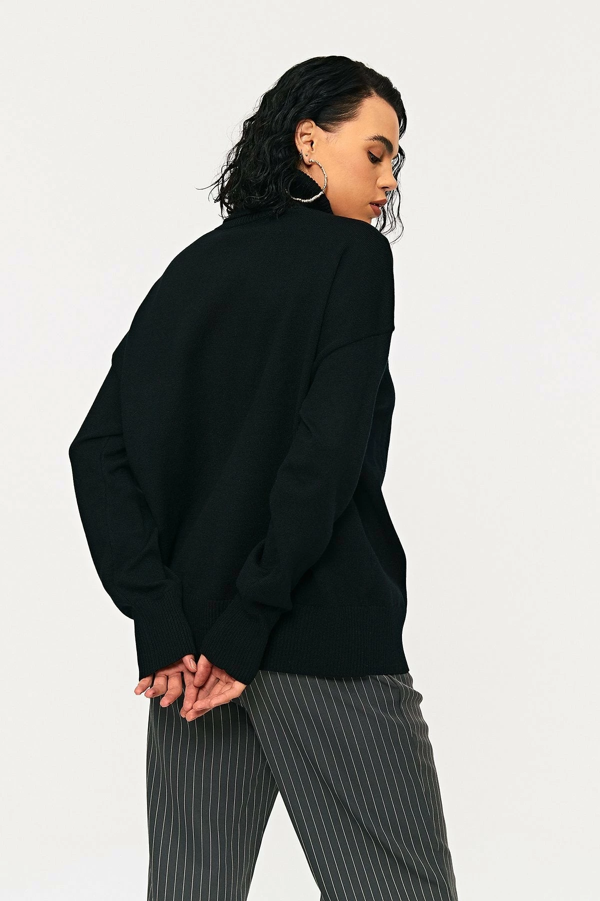 Solado High Neck Drop Shoulder Ribbed Knit Sweater 8 Solado High Neck Drop Shoulder Ribbed Knit Sweater - Image 8