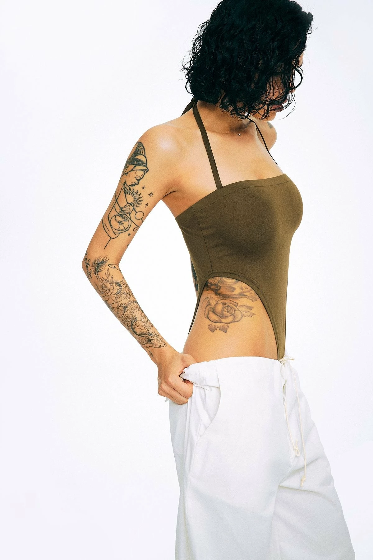 Solado Halter Neck Solid Backless Bodysuit - Image 2