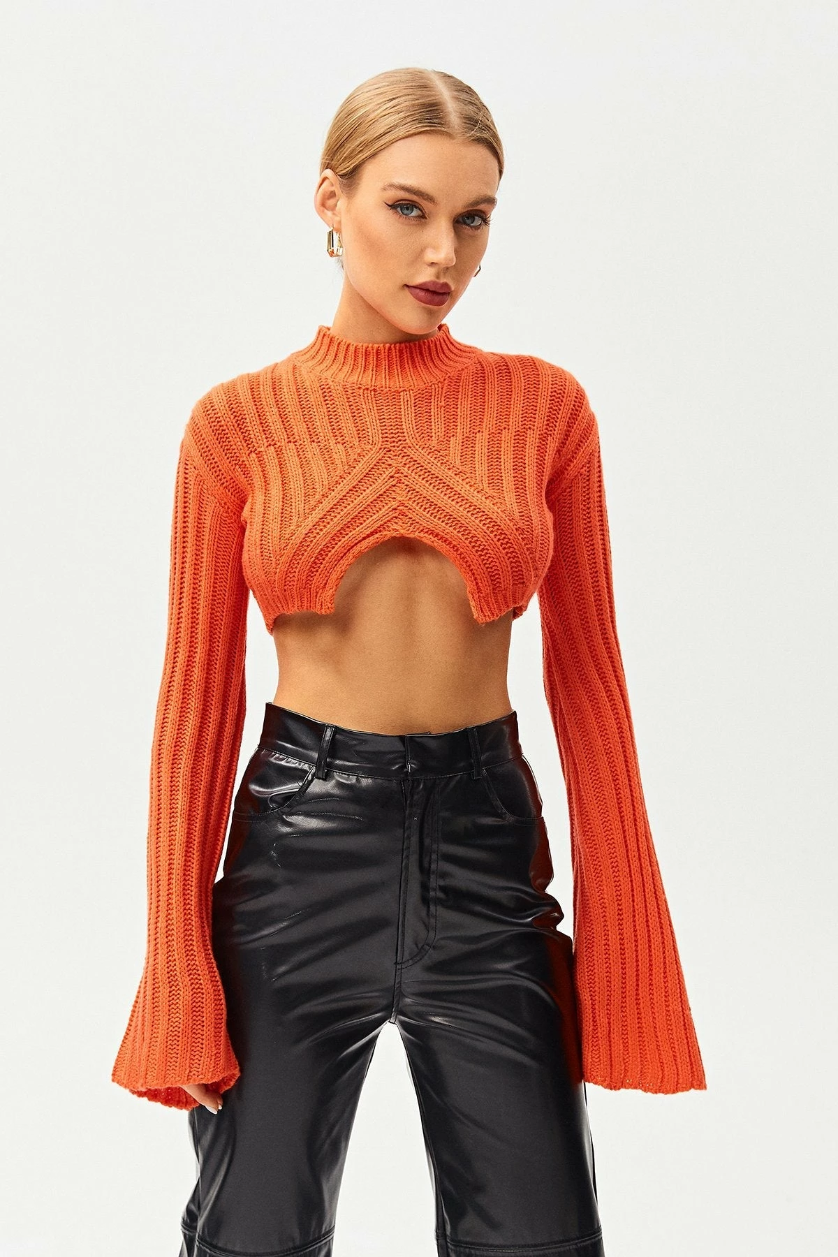 Solado Stripe Knitted Split Hem Flared Sleeve Sweater