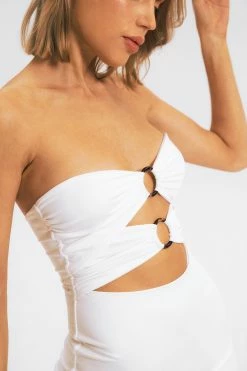 Solado Off Shoulder O-Ring Decor Cut Out Rompers Playsuit 10 Solado Off Shoulder O-Ring Decor Cut Out Rompers Playsuit -SOLADO shop jpeg 6287c6c5 efbd 4509 921d 9cdece304694 1800x1800