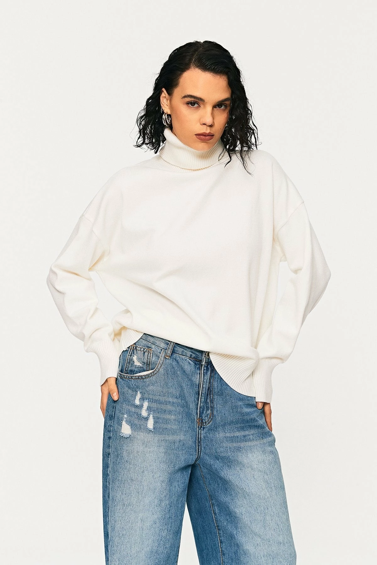 Solado High Neck Drop Shoulder Ribbed Knit Sweater 2 Solado High Neck Drop Shoulder Ribbed Knit Sweater - Image 2