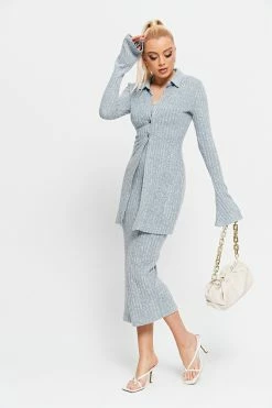 SOLADO Lapel Neck Stripe Knitted Flared Sleeve Cardigan 12 SOLADO Lapel Neck Stripe Knitted Flared Sleeve Cardigan -SOLADO shop jpeg 6cfa5ff7 d722 4b02 80ae 429ca07643f8 1800x1800