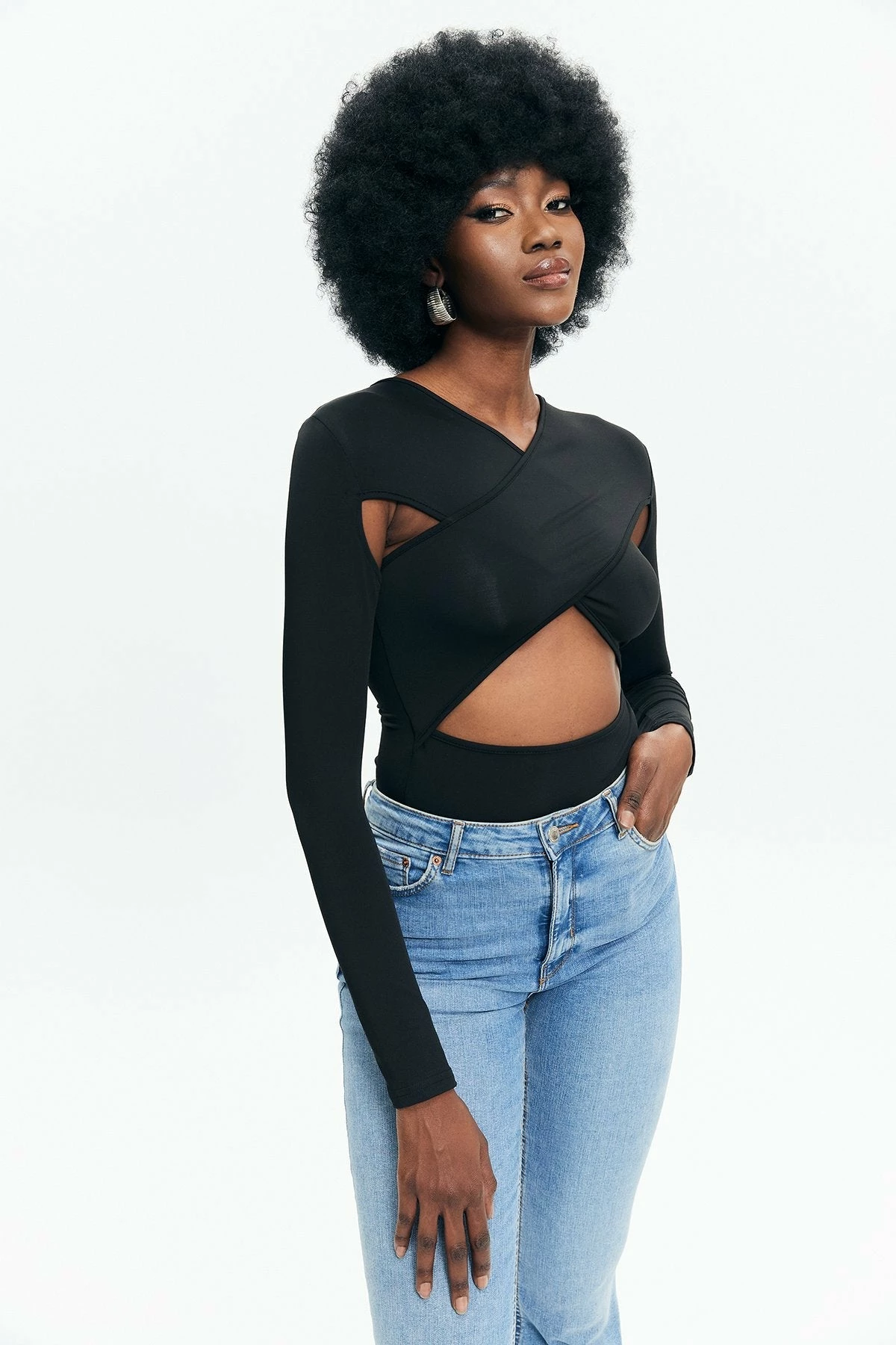 Solado Cross Wrap Cut Out Long Sleeve Bodysuit 4 Solado Cross Wrap Cut Out Long Sleeve Bodysuit - Image 4
