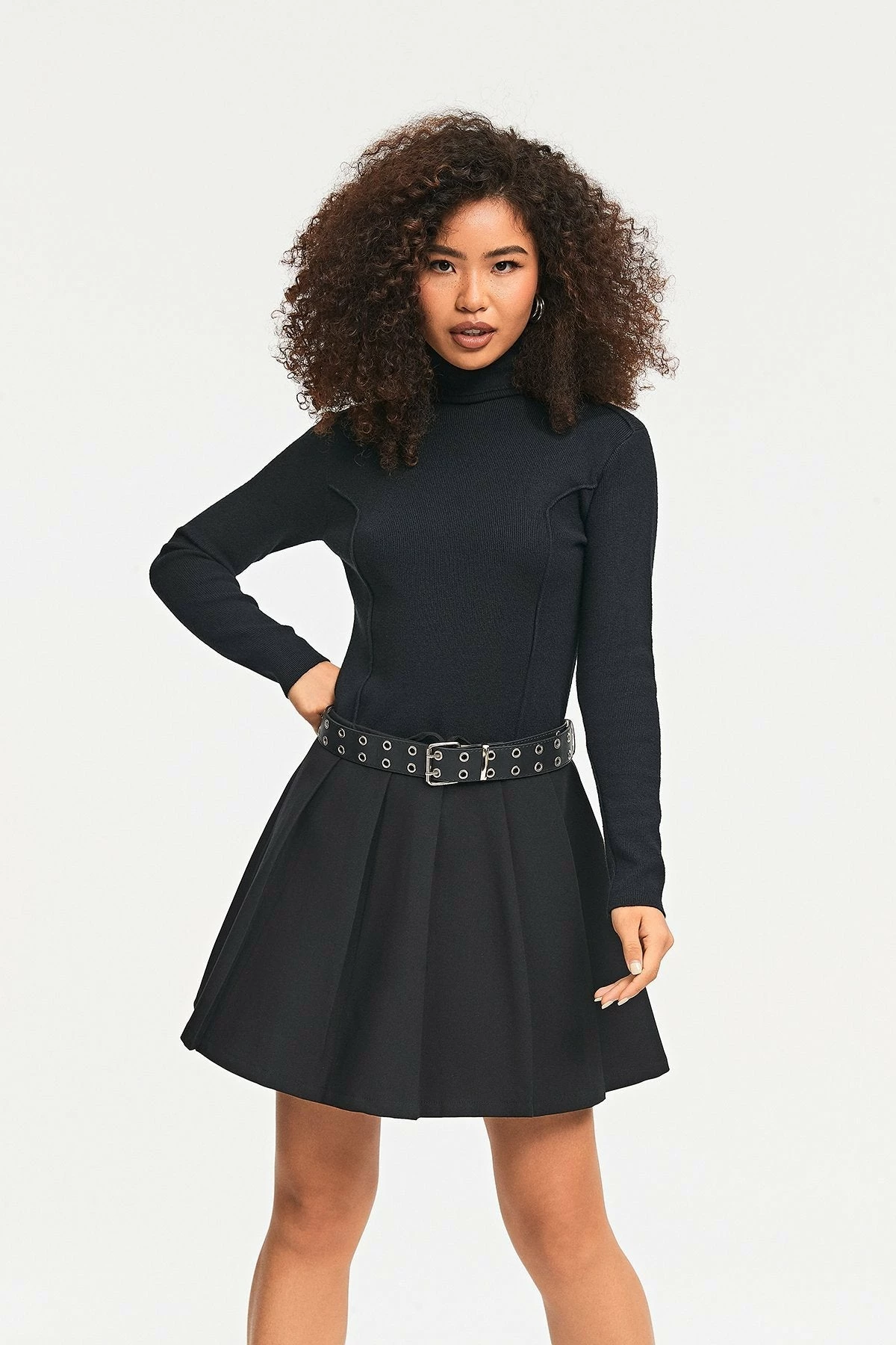 Solado High Neck Ribbed Knit Seam Detail Long Sleeve Sweater 2 Solado High Neck Ribbed Knit Seam Detail Long Sleeve Sweater - Image 2