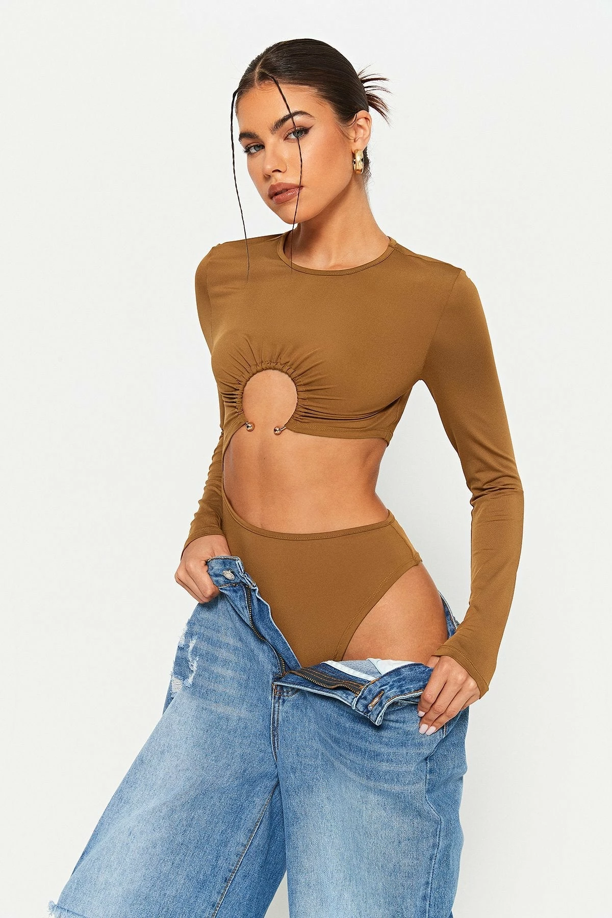 SOLADO Cut Out O-Ring Front Long Sleeve Bodysuit 1 SOLADO Cut Out O-Ring Front Long Sleeve Bodysuit