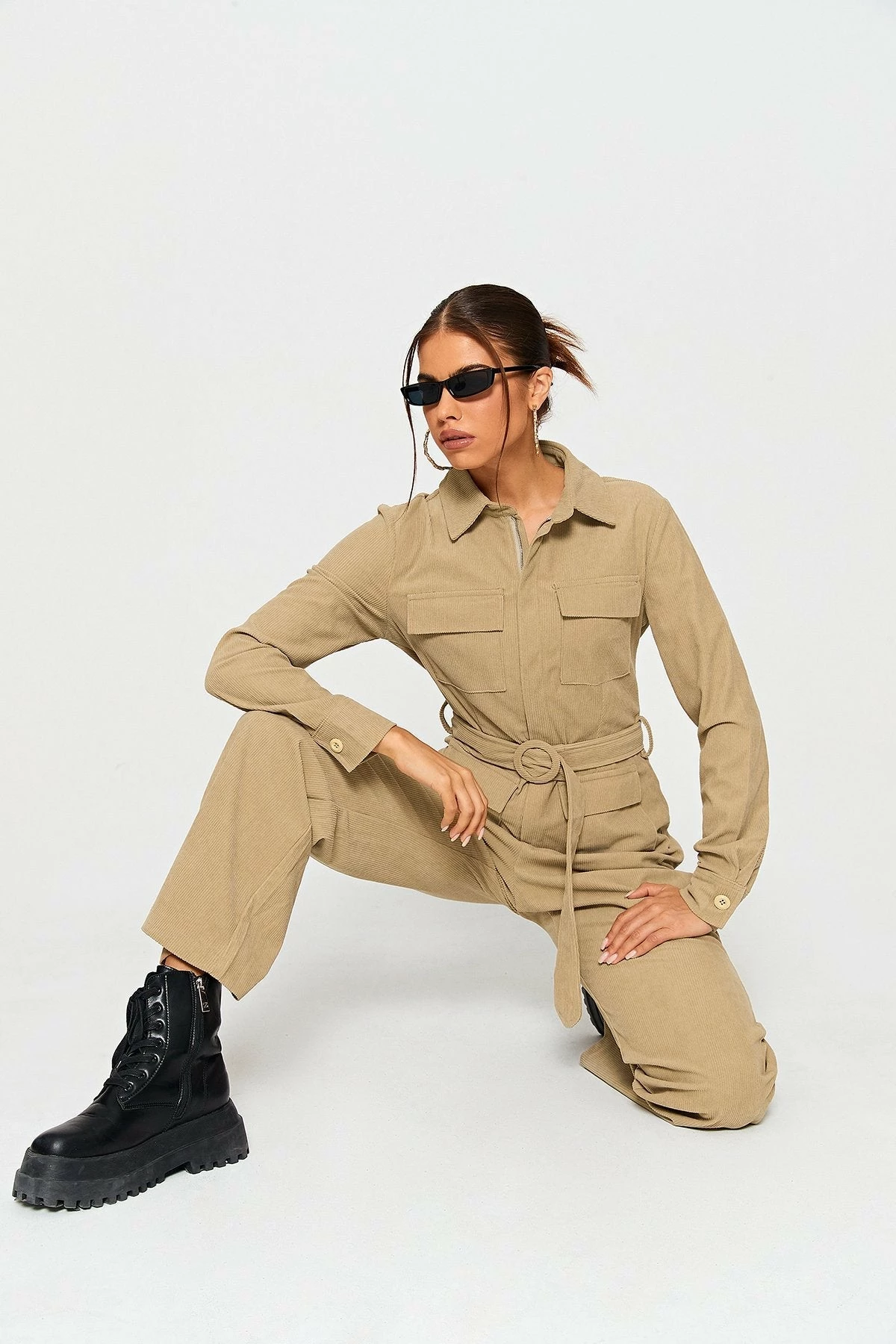 SOLADO Lapel Neck Pocket Patched Cinched Waist Boiler Suit 4 SOLADO Lapel Neck Pocket Patched Cinched Waist Boiler Suit - Image 4