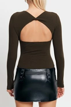 SOLADO Open Back Twist Detail Long Sleeve Bodysuit 13 SOLADO Open Back Twist Detail Long Sleeve Bodysuit -SOLADO shop jpeg 9e96e451 17cf 4b48 bee2 2f6fedcbe339 1800x1800
