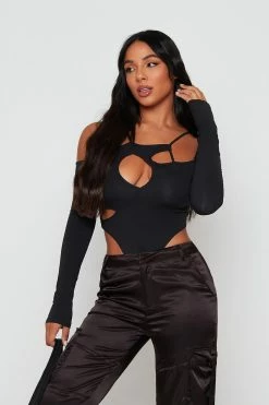 Solado Cut Out Cold Shoulder Long Sleeve Bodysuit