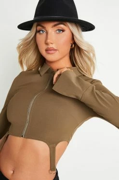 SOLADO Zipper Front Asymmetrical Hem Long Sleeve Top 9 SOLADO Zipper Front Asymmetrical Hem Long Sleeve Top -SOLADO shop jpeg 9f19b851 dad7 47ec b28a 98787762e825 1800x1800