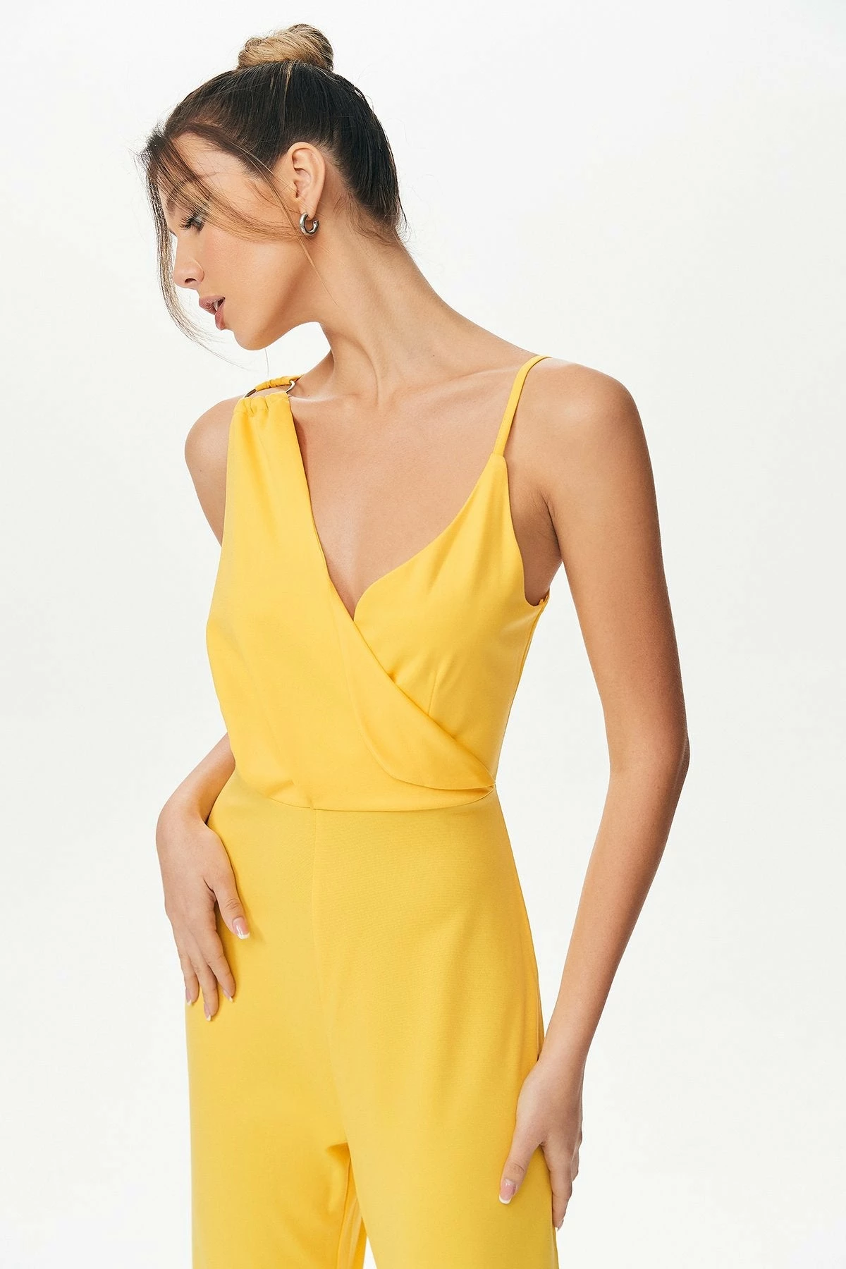 Solado Asymmetric Sleeve Solid Jumpsuit - Image 5