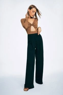 SOLADO Twist Front Cut Out Long Sleeve Bodysuit 10 SOLADO Twist Front Cut Out Long Sleeve Bodysuit -SOLADO shop jpeg b7b4583c fc78 4222 989d b9e70edc27cc 1800x1800