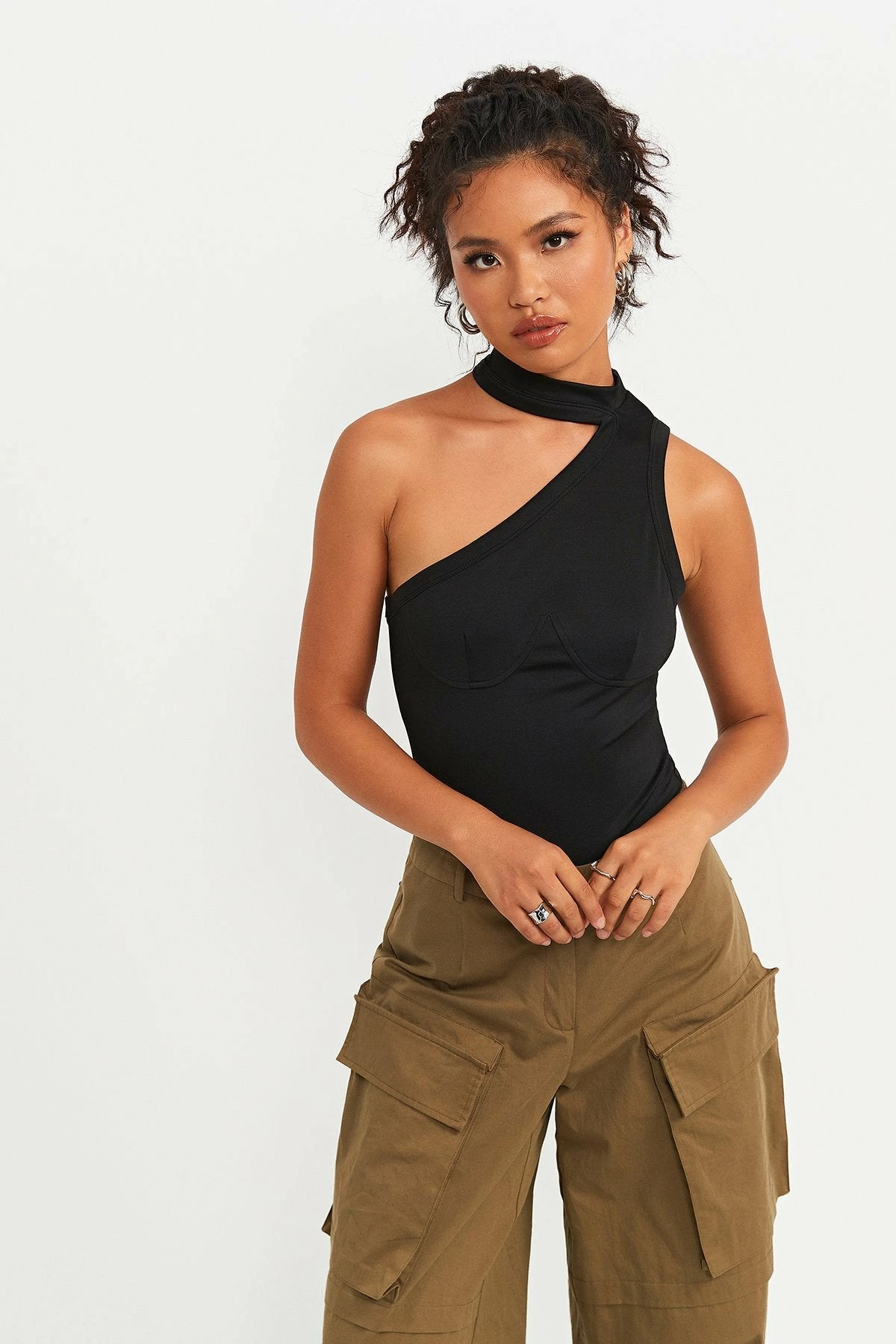 Solado Oblique Shoulder Splicing Sleeveless Bodysuit 2 Solado Oblique Shoulder Splicing Sleeveless Bodysuit - Image 2