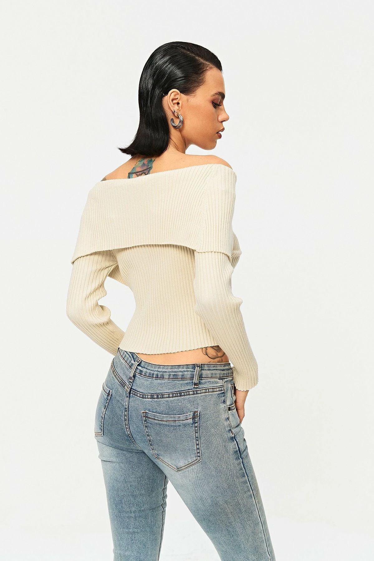 Solado Off Shoulder Stripe Knitted Long Sleeve Sweater - Image 3