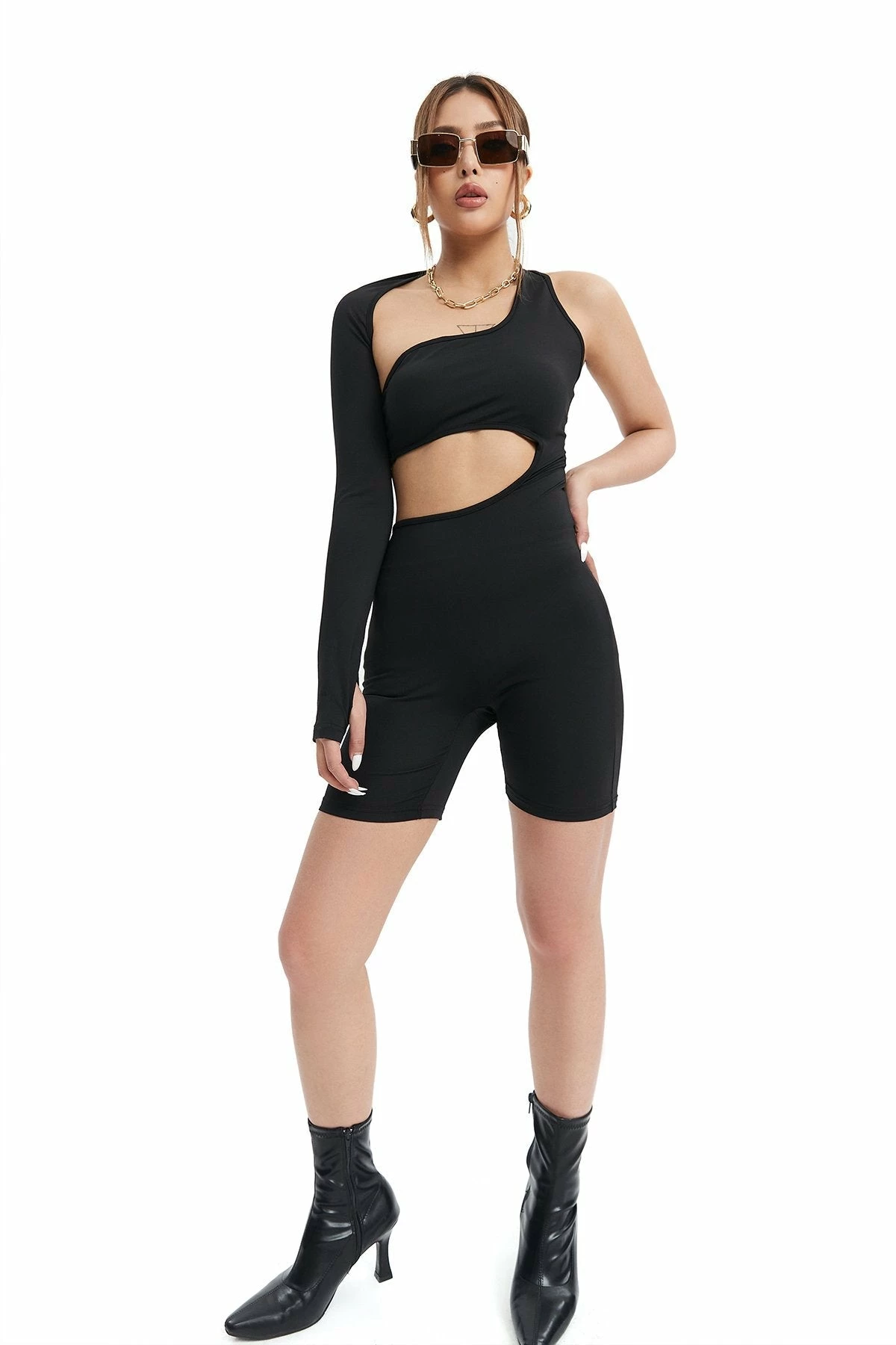 Solado One Sleeve Asymmetrical Neck Cut Out Rompers Playsuit