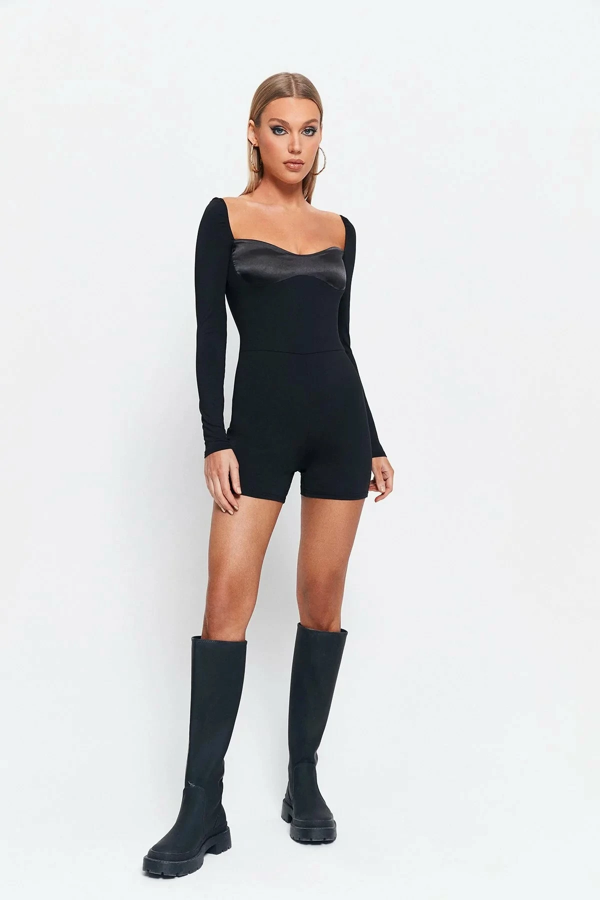 SOLADO Sweetheart Satin Splicing Long Sleeve Romper Playsuit 4 SOLADO Sweetheart Satin Splicing Long Sleeve Romper Playsuit - Image 4