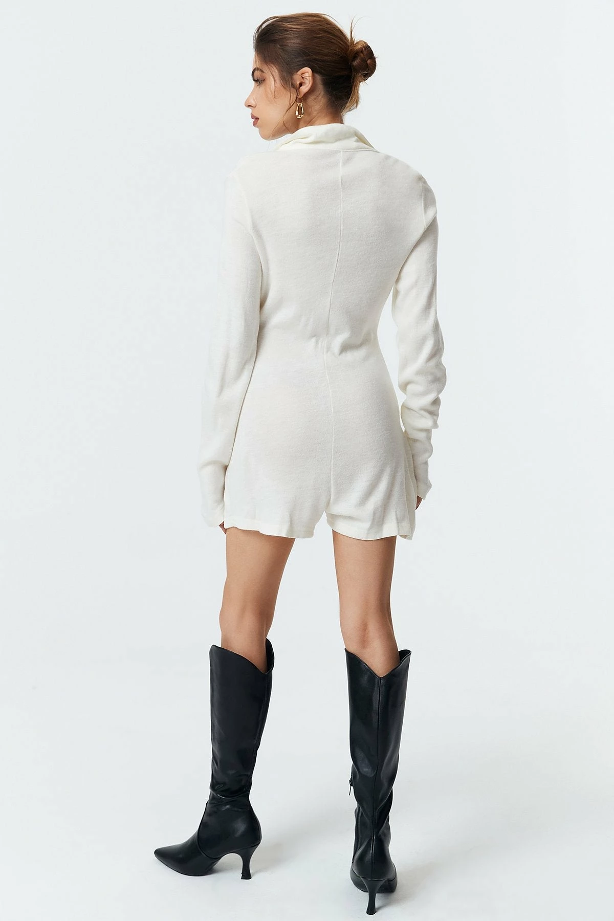 Solado Button Up Lapel Solid Jumpsuit - Image 2