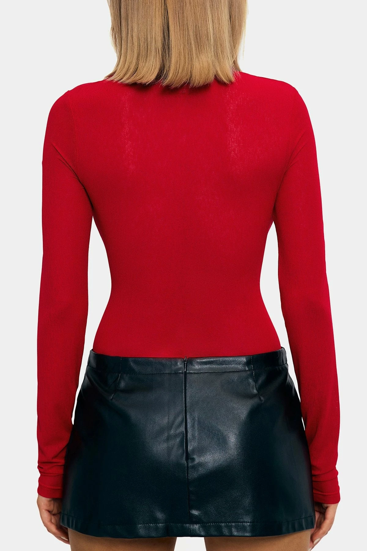SOLADO Cut Out Solid Long Sleeve Bodysuit 7 SOLADO Cut Out Solid Long Sleeve Bodysuit - Image 7
