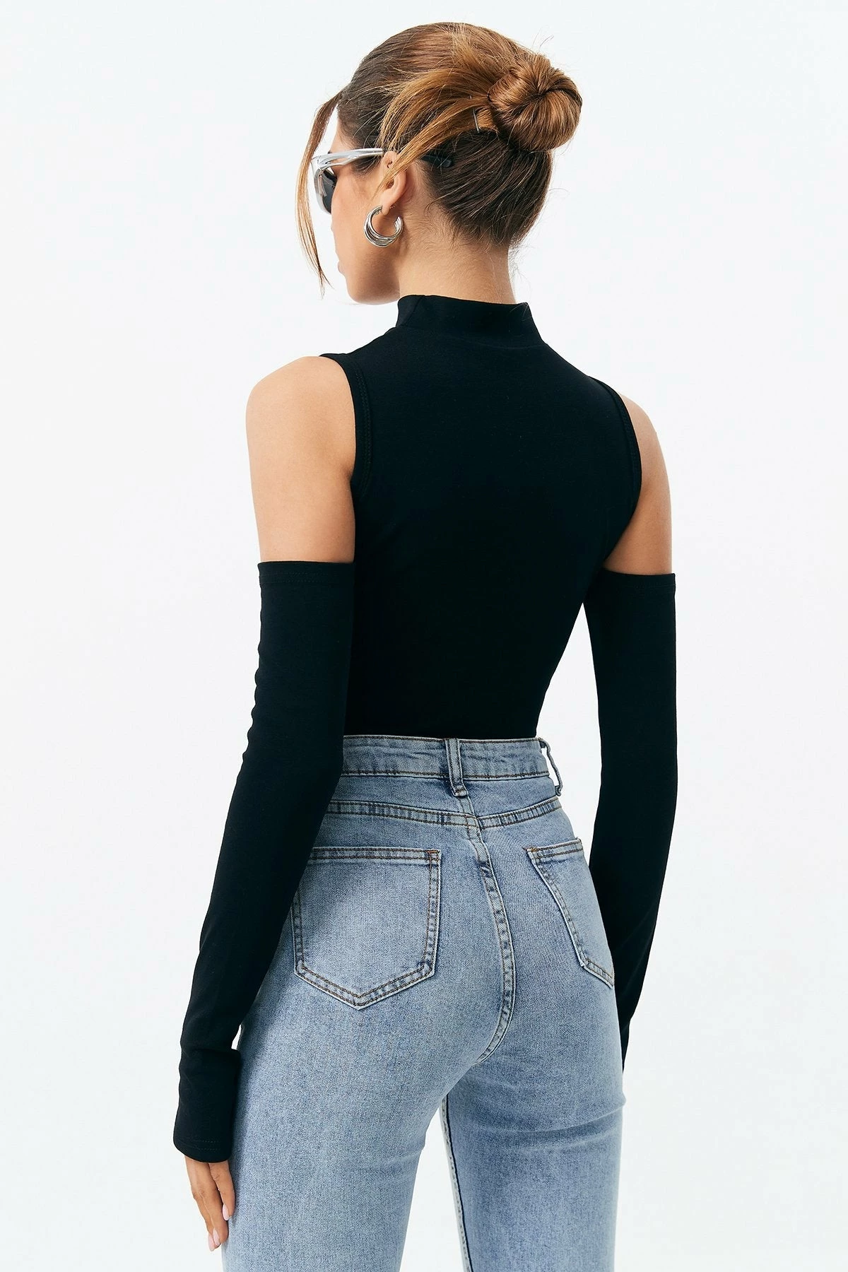 Solado Off Shoulder Cut Out Solid Bodysuit - Image 2