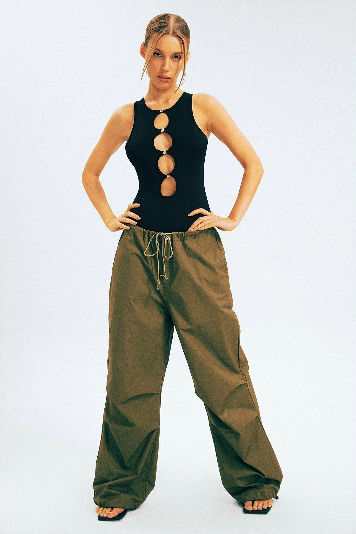 Solado Cut Out Rhinestone Decor Sleeveless Bodysuit 5 Solado Cut Out Rhinestone Decor Sleeveless Bodysuit - Image 5