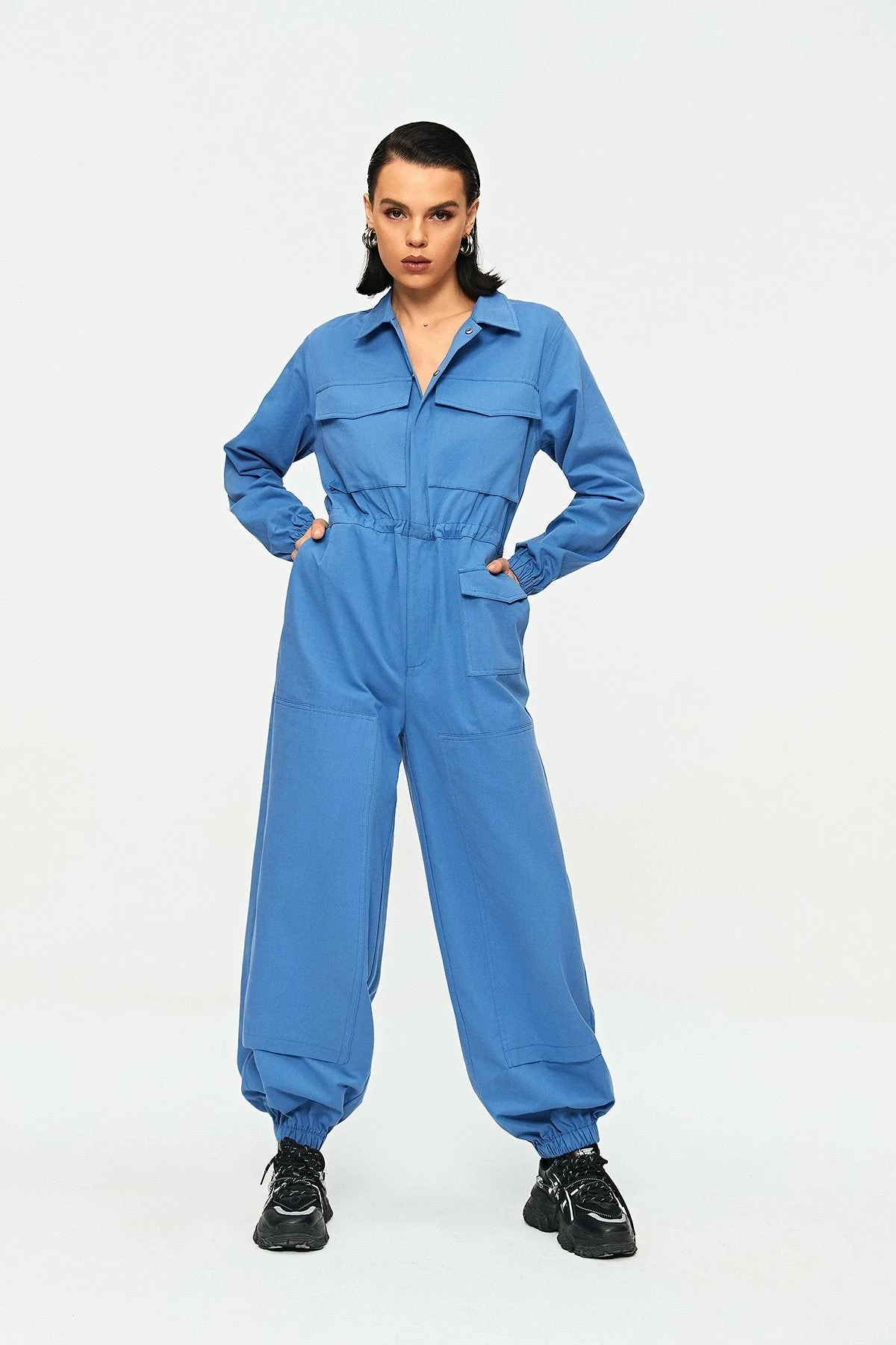 SOLADO Lapel Neck Pocket Patched Cinched Waist Boiler Suit 4 SOLADO Lapel Neck Pocket Patched Cinched Waist Boiler Suit - Image 4