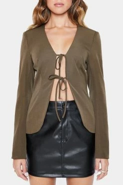 SOLADO Plunging Neck Tie Front Split Hem Long Sleeve Top 12 SOLADO Plunging Neck Tie Front Split Hem Long Sleeve Top -SOLADO shop jpeg ee26cce2 ae26 4991 b772 4b1f2dde0996 1800x1800