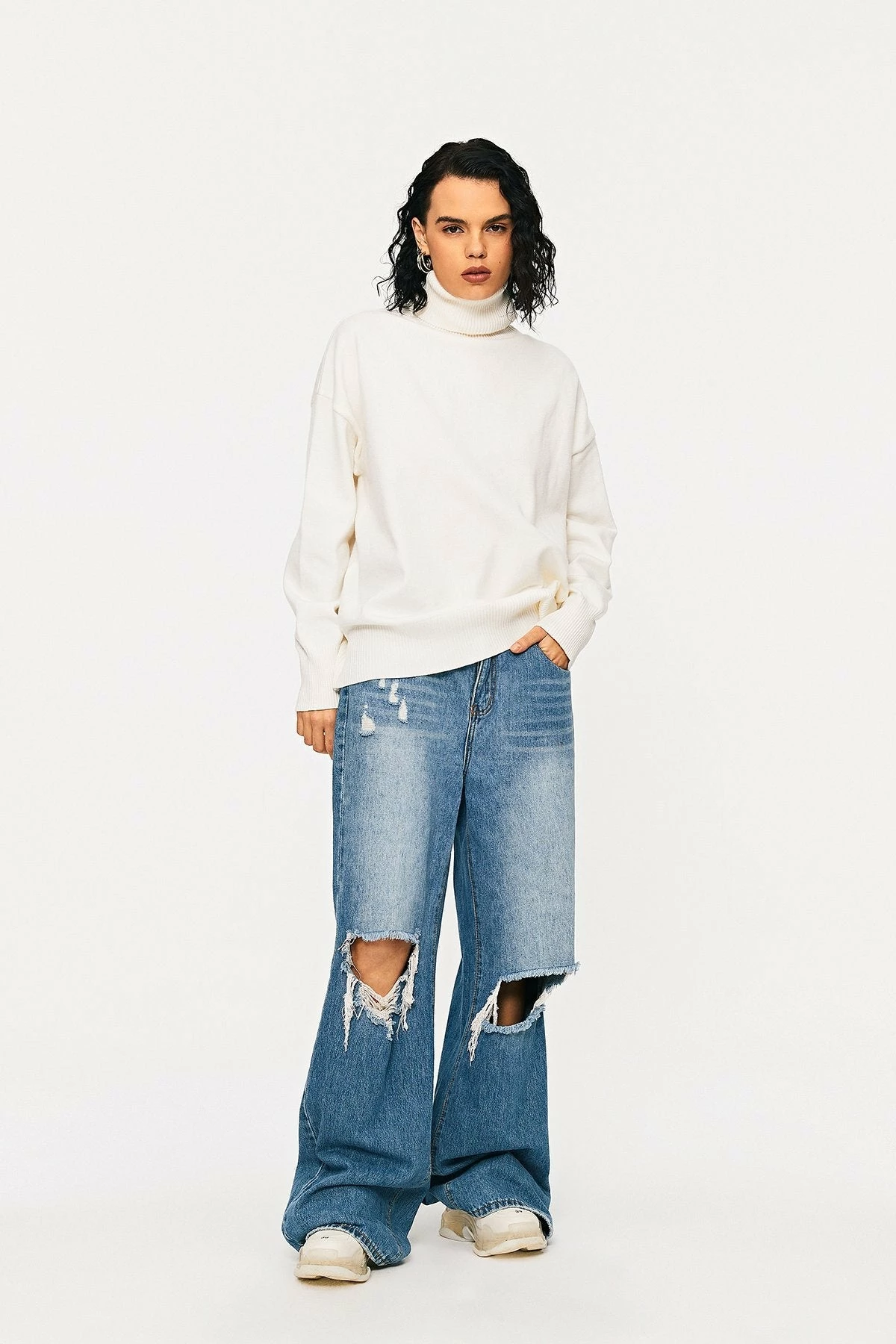 Solado High Neck Drop Shoulder Ribbed Knit Sweater 4 Solado High Neck Drop Shoulder Ribbed Knit Sweater - Image 4