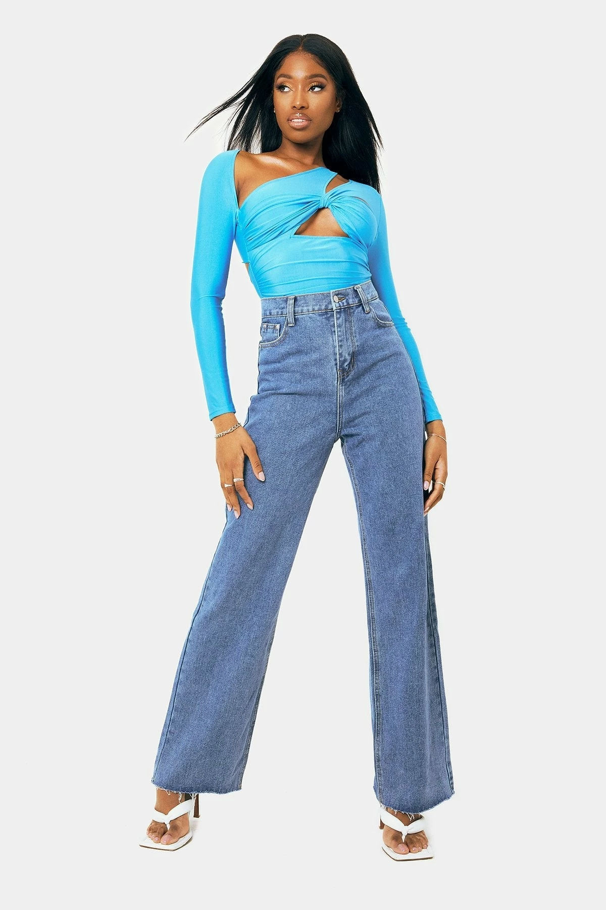 SOLADO Twist Front Cut Out Asymmetrical Neck Long Sleeve Bodysuit 4 SOLADO Twist Front Cut Out Asymmetrical Neck Long Sleeve Bodysuit - Image 4
