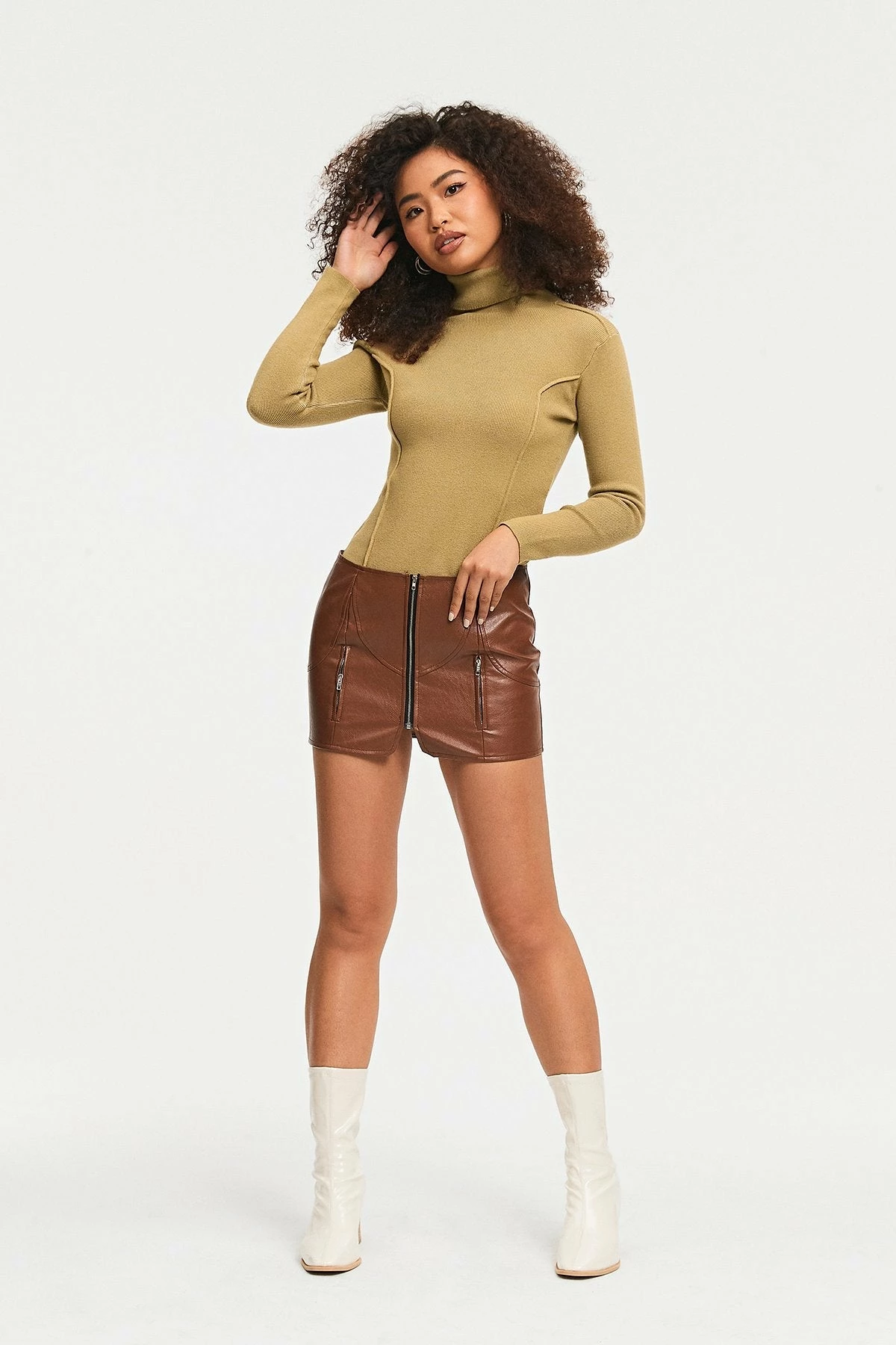 Solado High Neck Ribbed Knit Seam Detail Long Sleeve Sweater 9 Solado High Neck Ribbed Knit Seam Detail Long Sleeve Sweater - Image 9