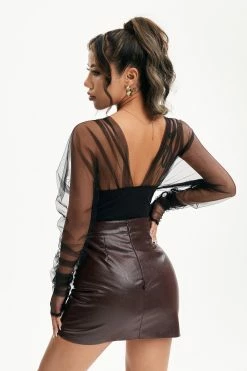 Alternative view of Solado Mesh Splicing Plunging Neck Bodysuit