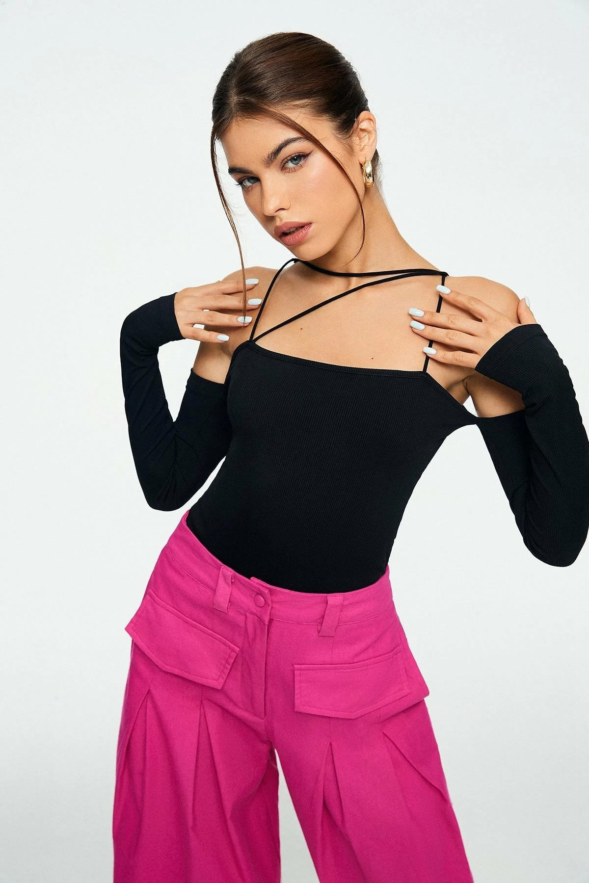 Solado Cold Shoulder Backless Long Sleeve Bodysuit - Image 2