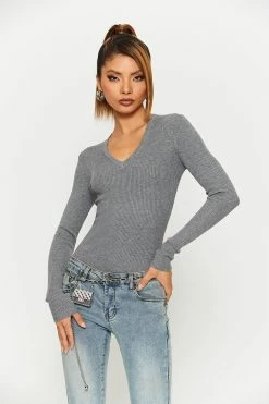 Solado Ribbed Knit Cinched Waist Long Sleeve Sweater